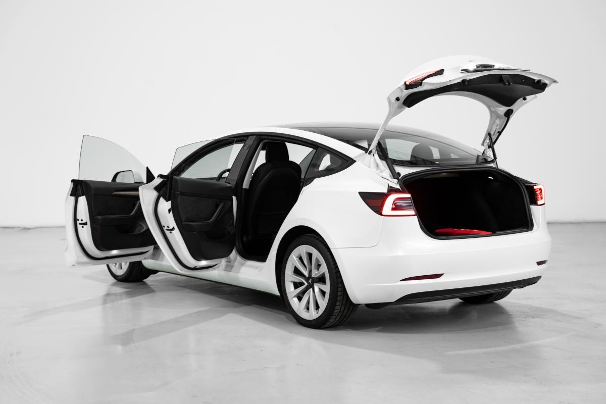 tesla-model-3-2023-eletrico-0cc
