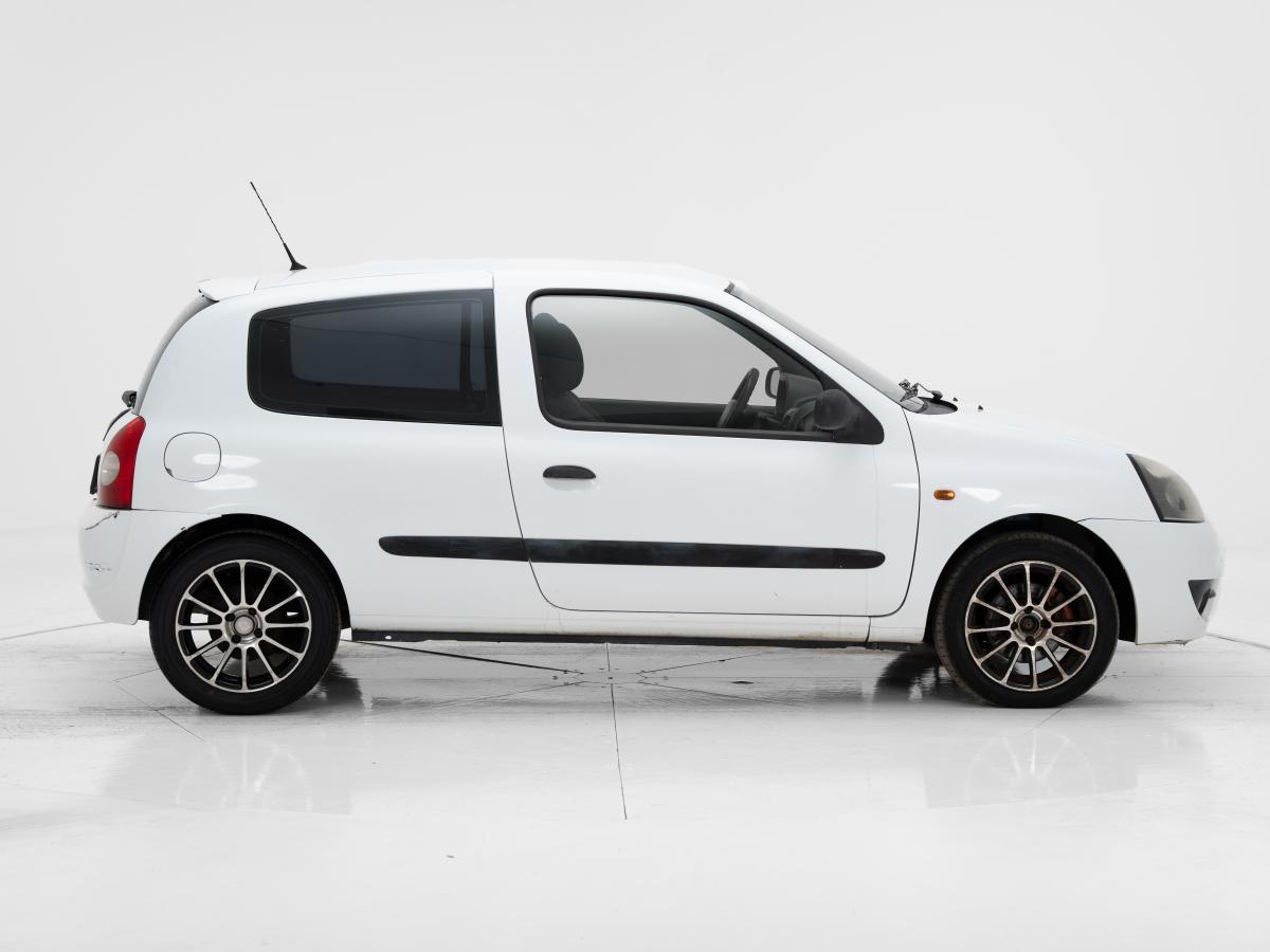 renault-clio-2006-diesel-1461cc