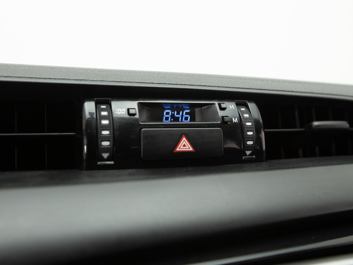 toyota-hilux-2020-diesel-2393cc