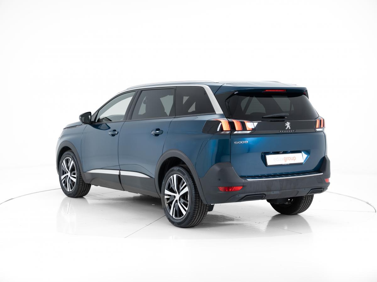 peugeot-5008-2023-diesel-1499cc