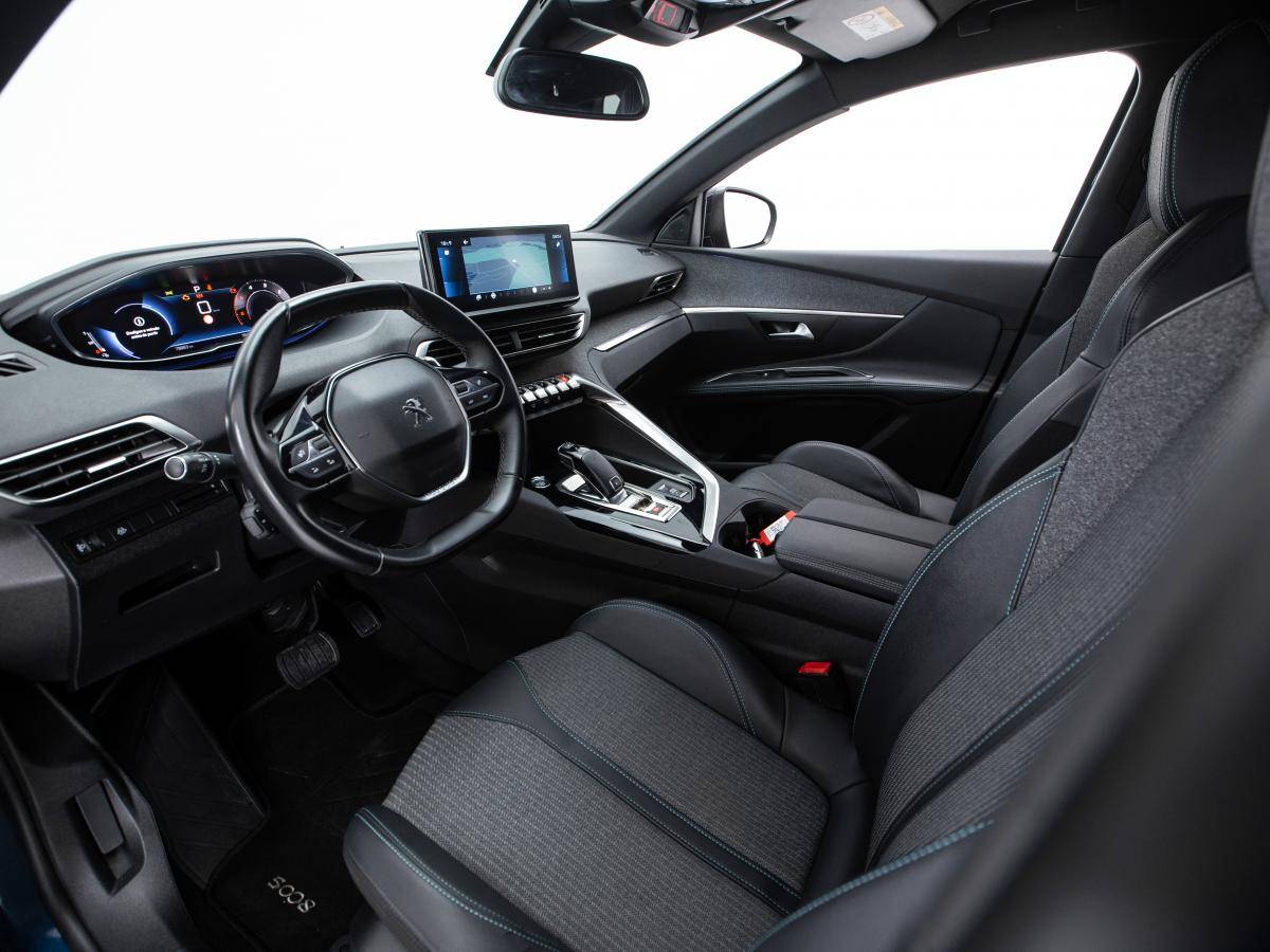 peugeot-5008-2023-diesel-1499cc