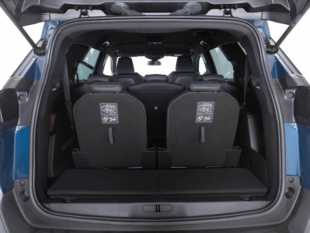 peugeot-5008-2023-diesel-1499cc