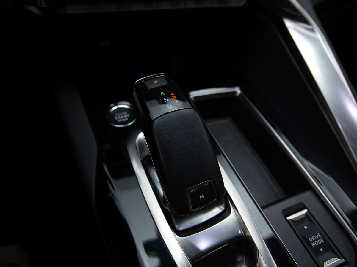 peugeot-5008-2023-diesel-1499cc