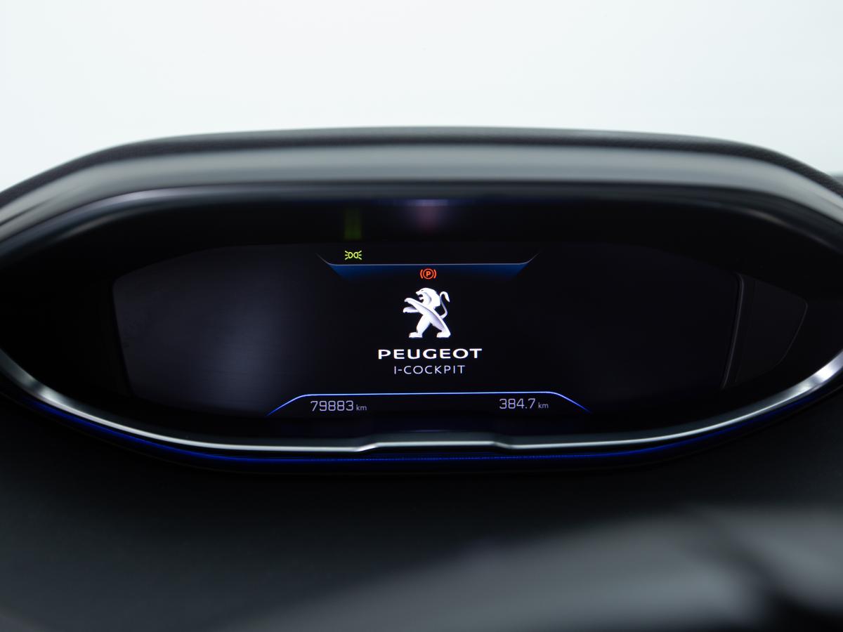 peugeot-5008-2023-diesel-1499cc
