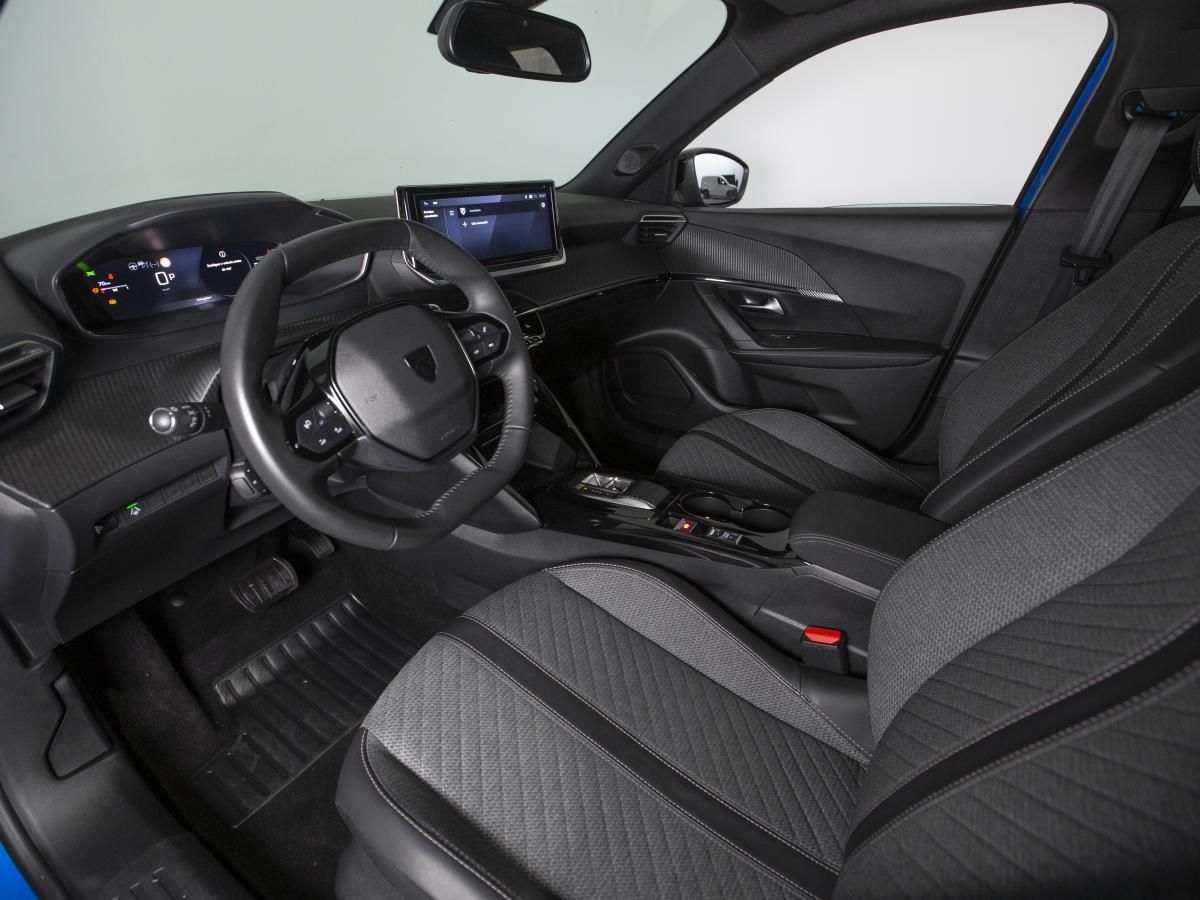 peugeot-2008-2024-gasolina-1199cc