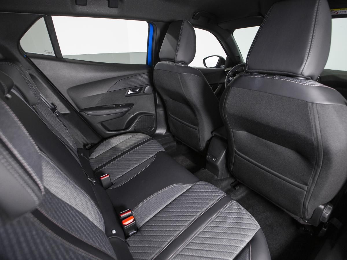 peugeot-2008-2024-gasolina-1199cc