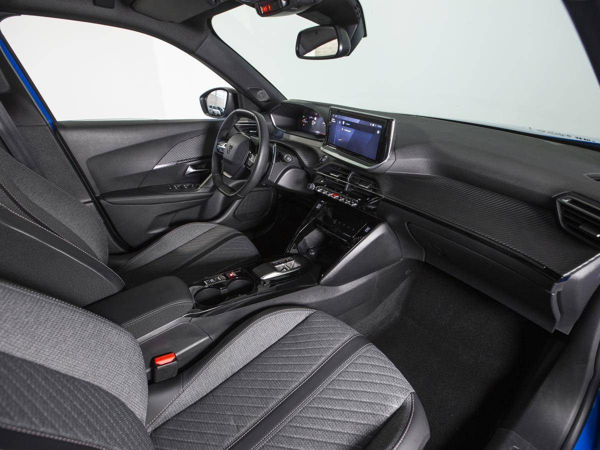 peugeot-2008-2024-gasolina-1199cc