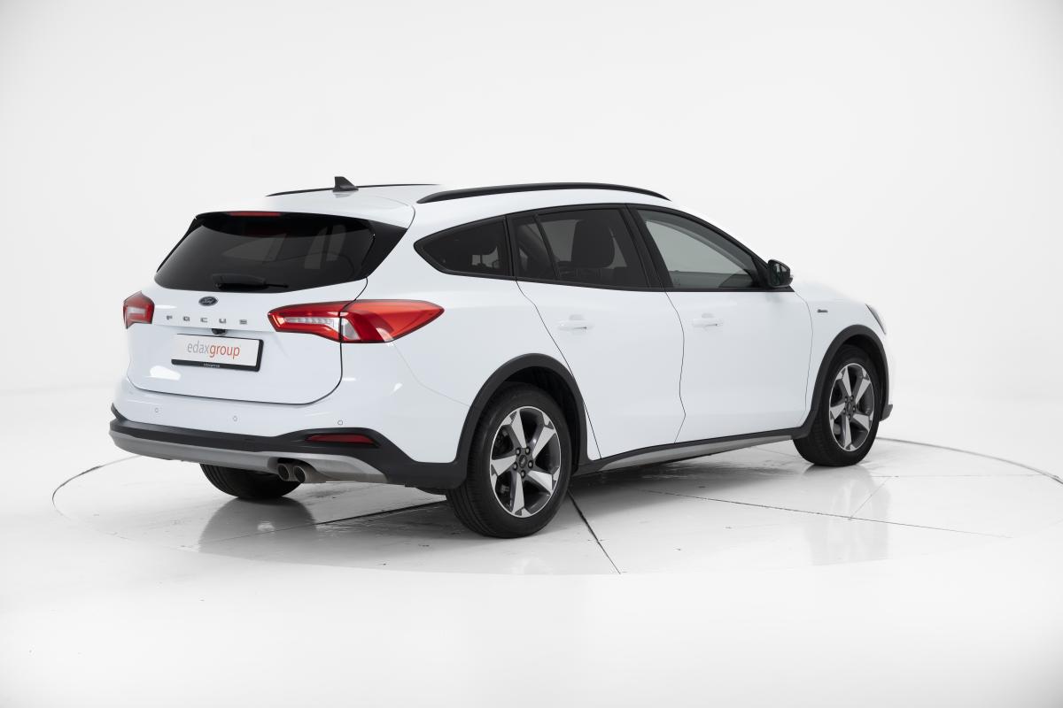 ford-focus-sw-2021-diesel-1499cc