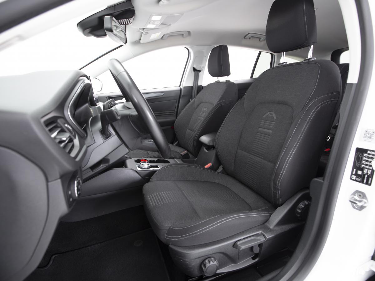 ford-focus-sw-2021-diesel-1499cc