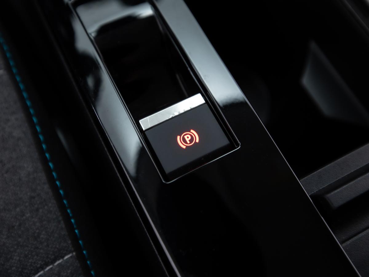 citroen-c4-2024-gasolina-1199cc