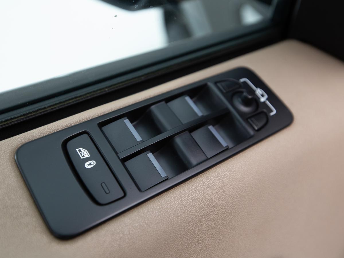 land-rover-discovery-sport-2016-diesel-1999cc