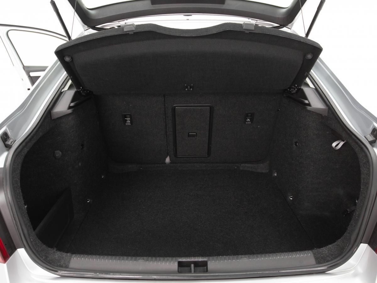 skoda-octavia-2019-diesel-1598cc