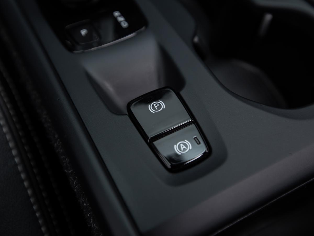 volvo-xc40-2019-diesel-1969cc