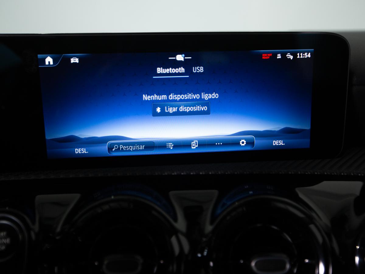 mercedes-benz-classe-a-2023-hibrido-a-gasolina-1332cc