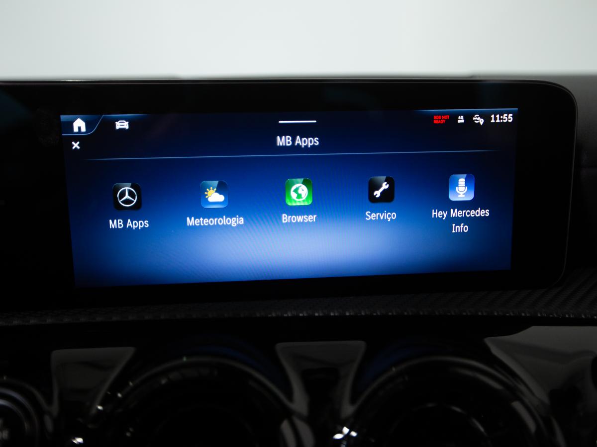 mercedes-benz-classe-a-2023-hibrido-a-gasolina-1332cc