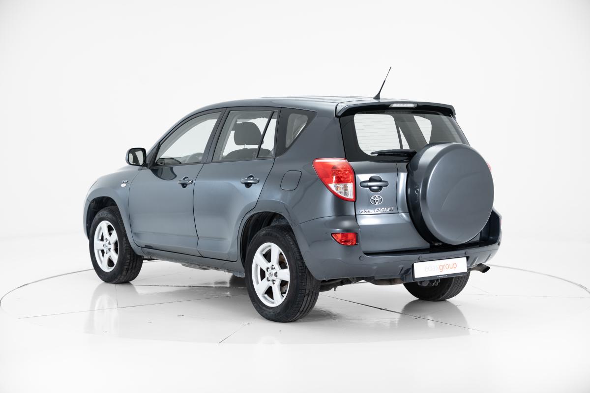 toyota-rav4-2006-diesel-2231cc