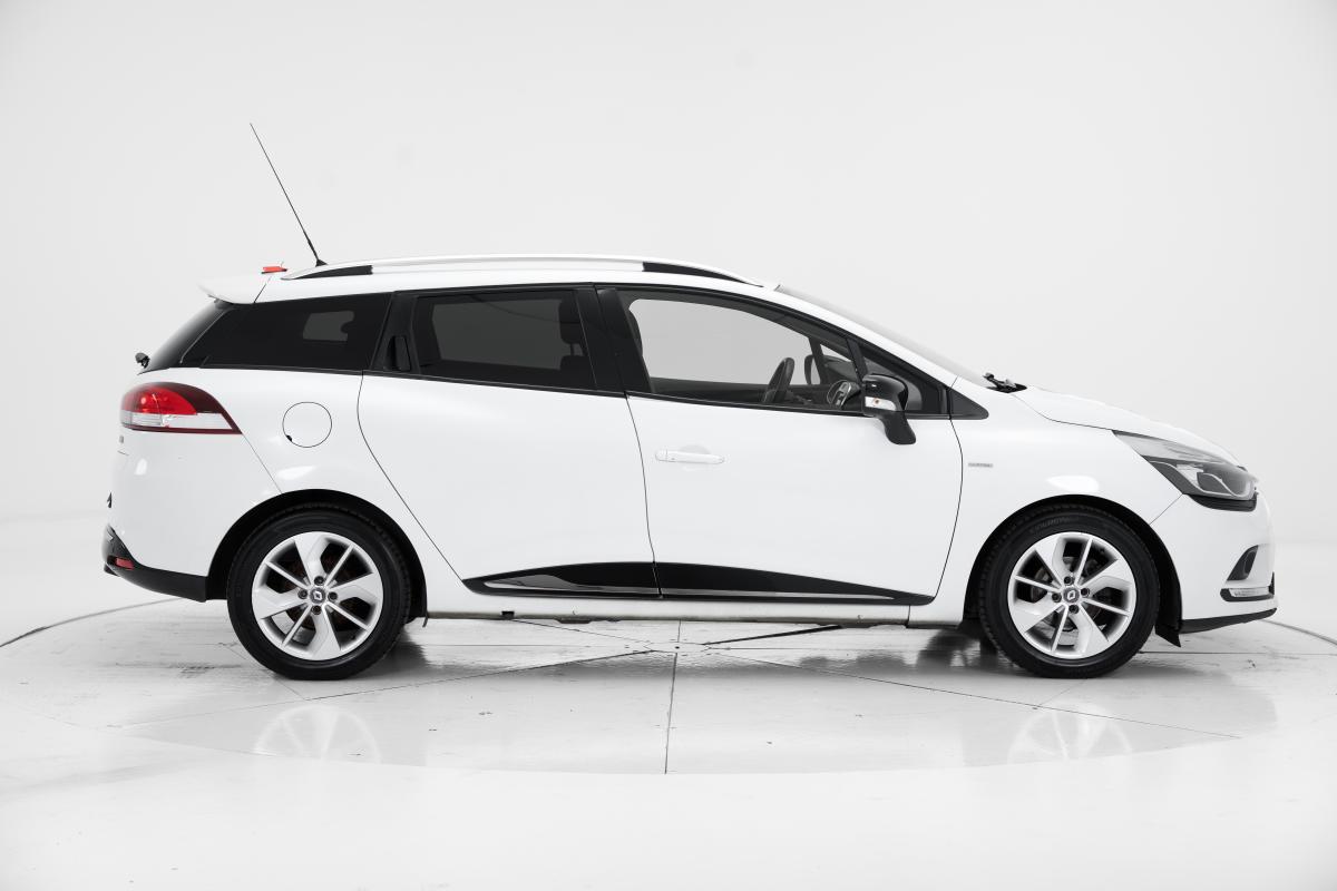 renault-clio-sport-tourer-2016-diesel-1461cc