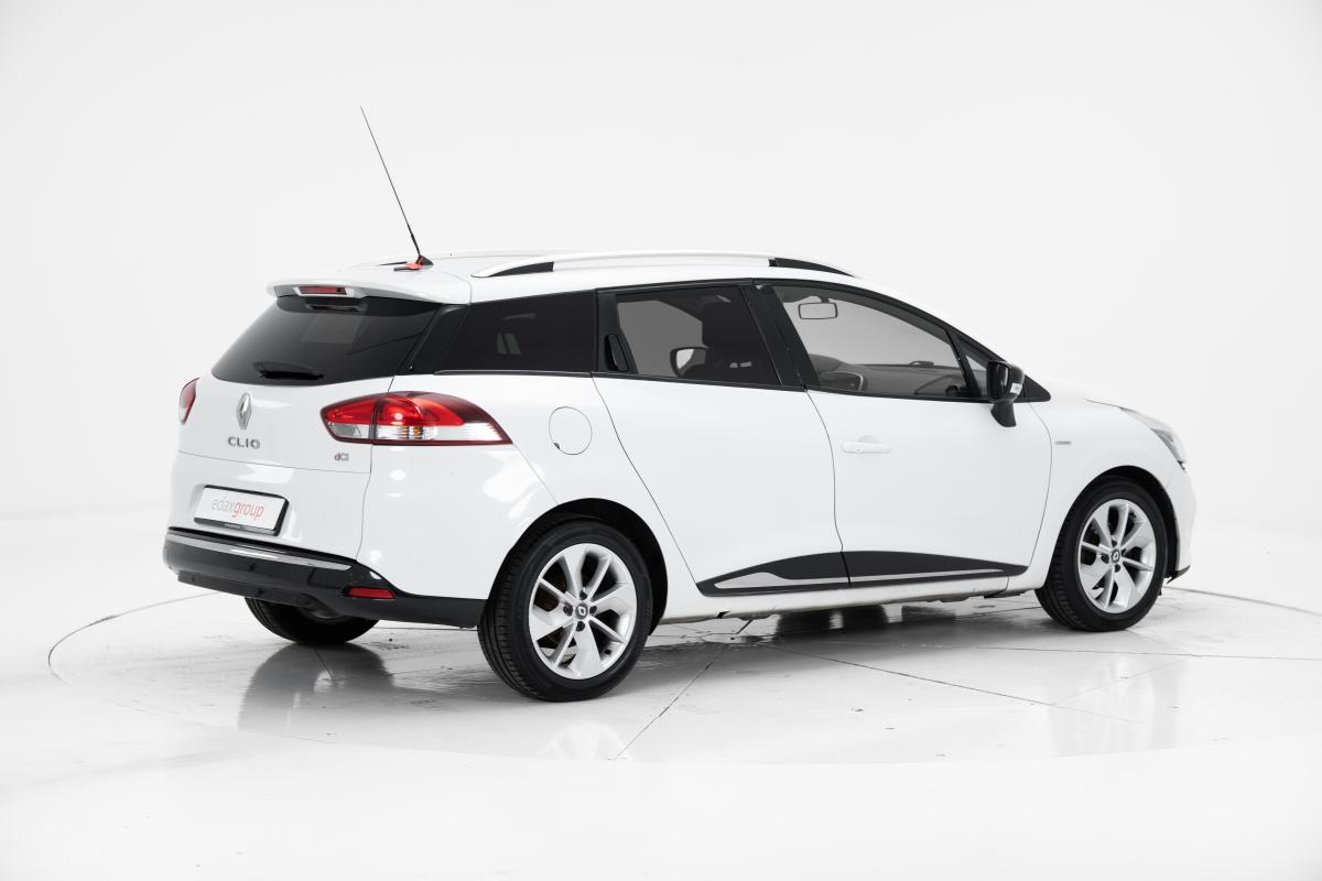 renault-clio-sport-tourer-2016-diesel-1461cc