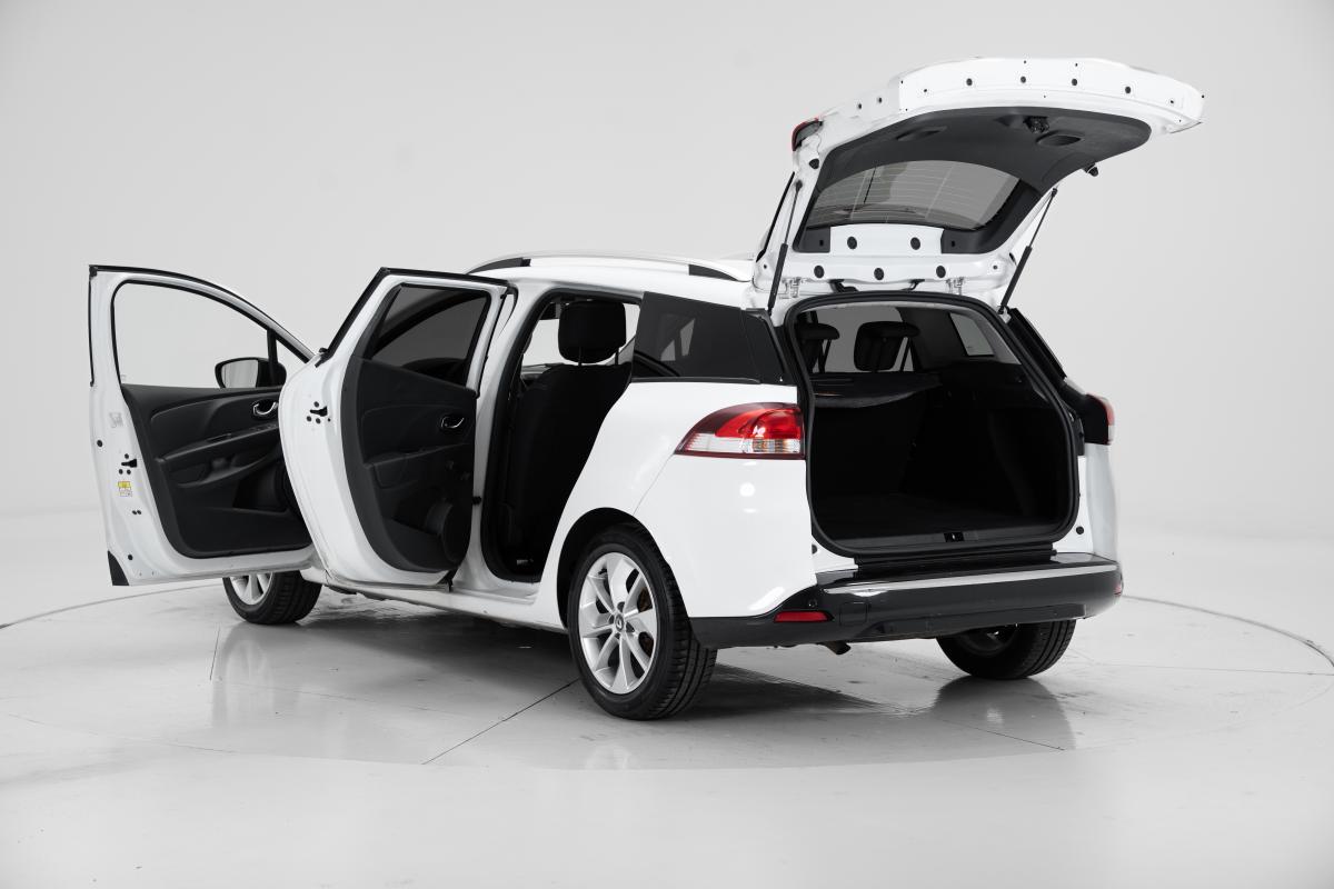 renault-clio-sport-tourer-2016-diesel-1461cc