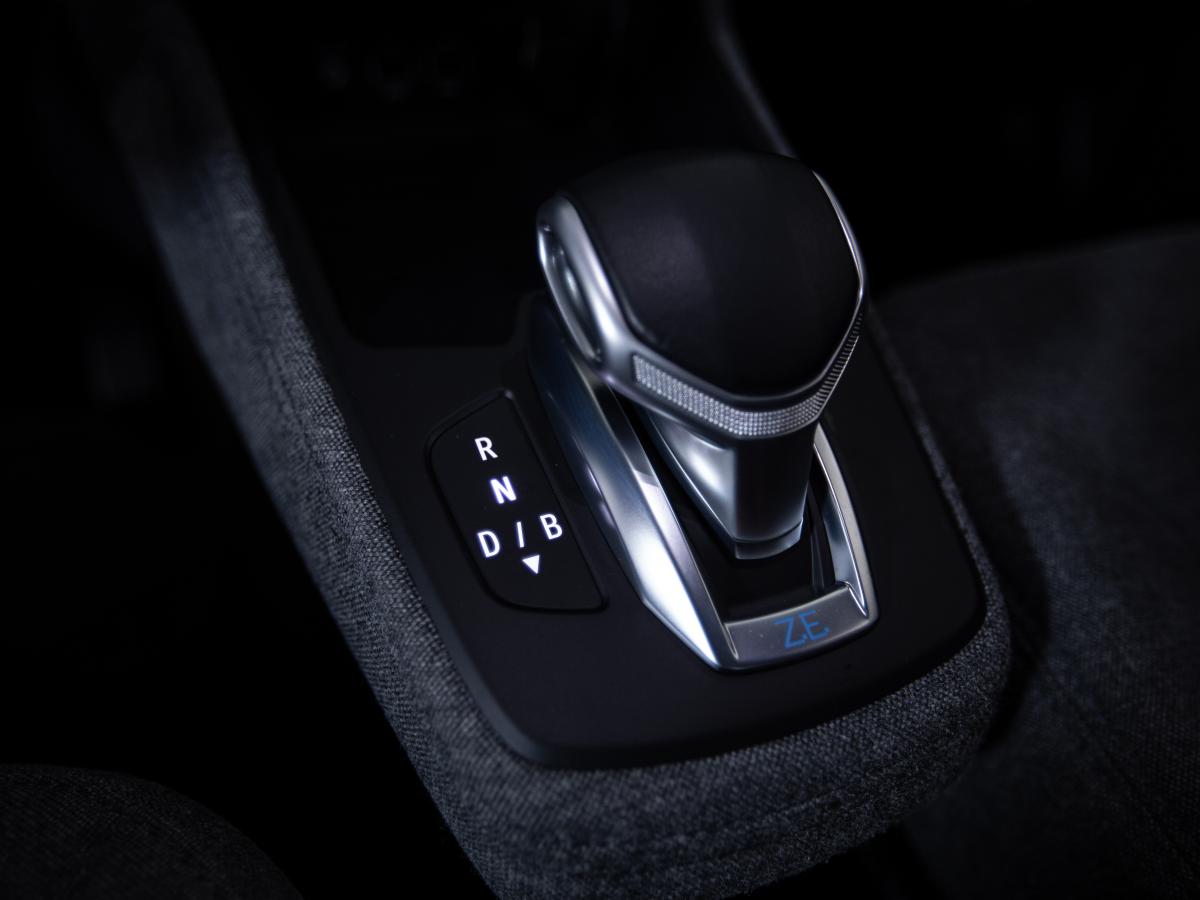 renault-zoe-2020-eletrico-0cc