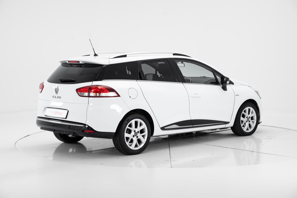 renault-clio-sport-tourer-2018-diesel-1461cc