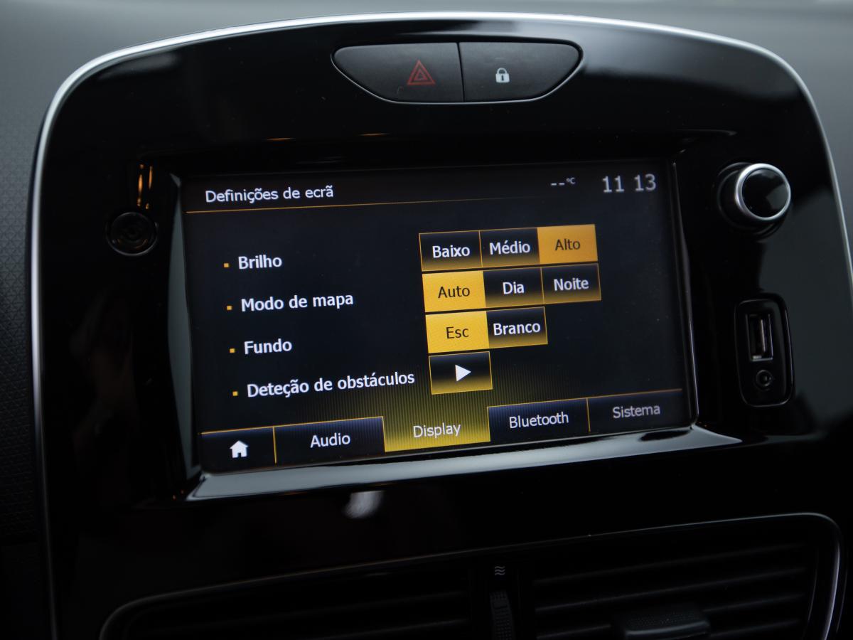 renault-clio-sport-tourer-2018-diesel-1461cc