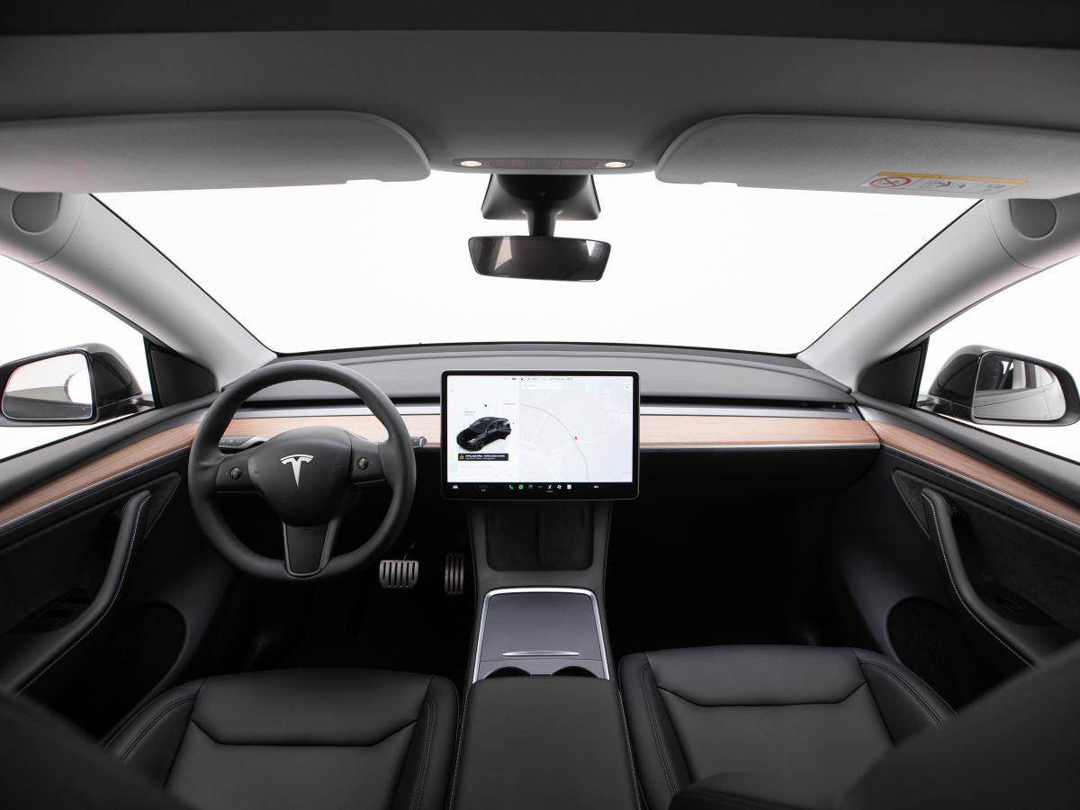 tesla-model-y-2024-eletrico-0cc
