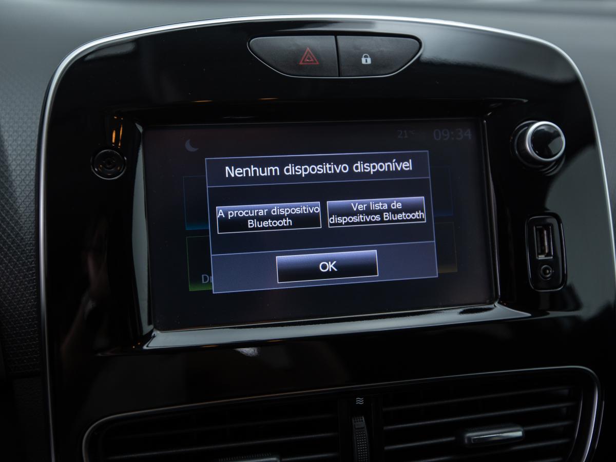 renault-clio-sport-tourer-2018-diesel-1461cc