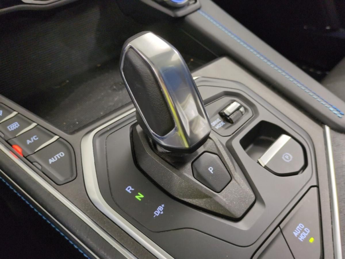 lynk-co-01-2022-hibrido-a-gasolina-1477cc