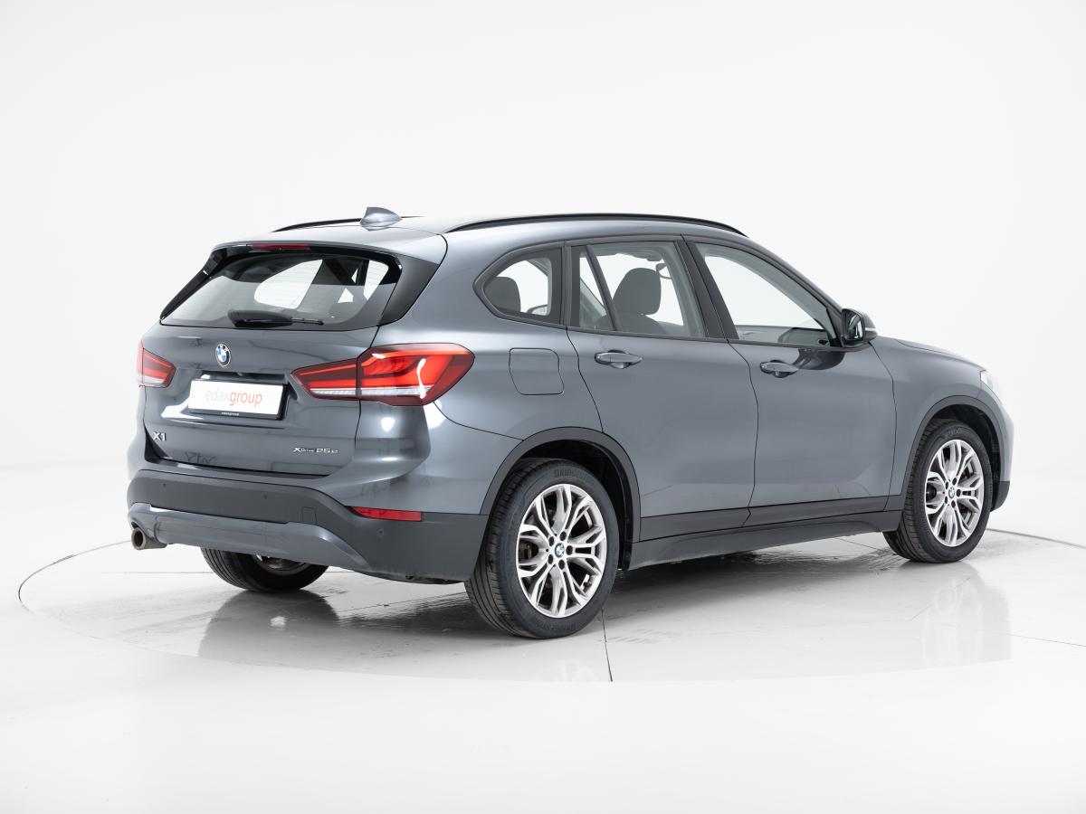 bmw-x1-2021-hibrido-a-gasolina-1499cc