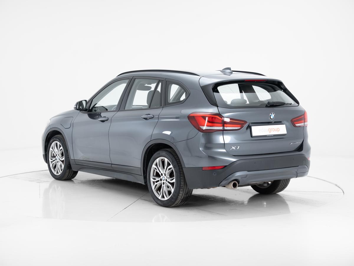 bmw-x1-2021-hibrido-a-gasolina-1499cc
