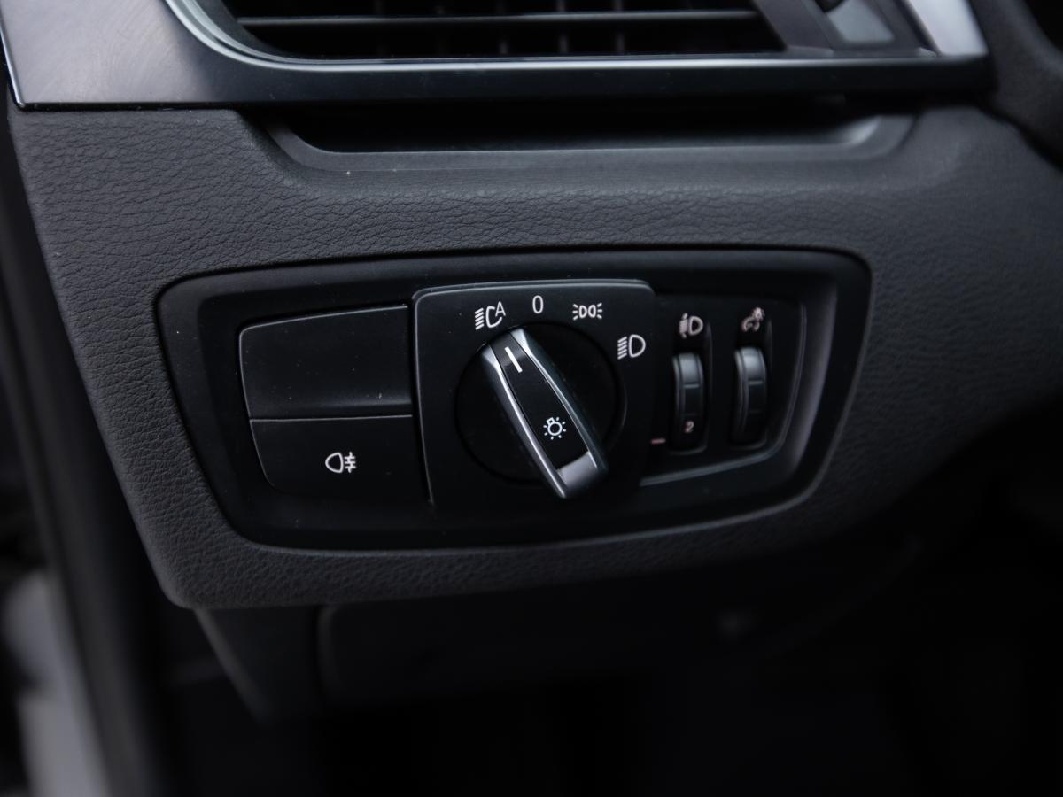 bmw-x1-2021-hibrido-a-gasolina-1499cc