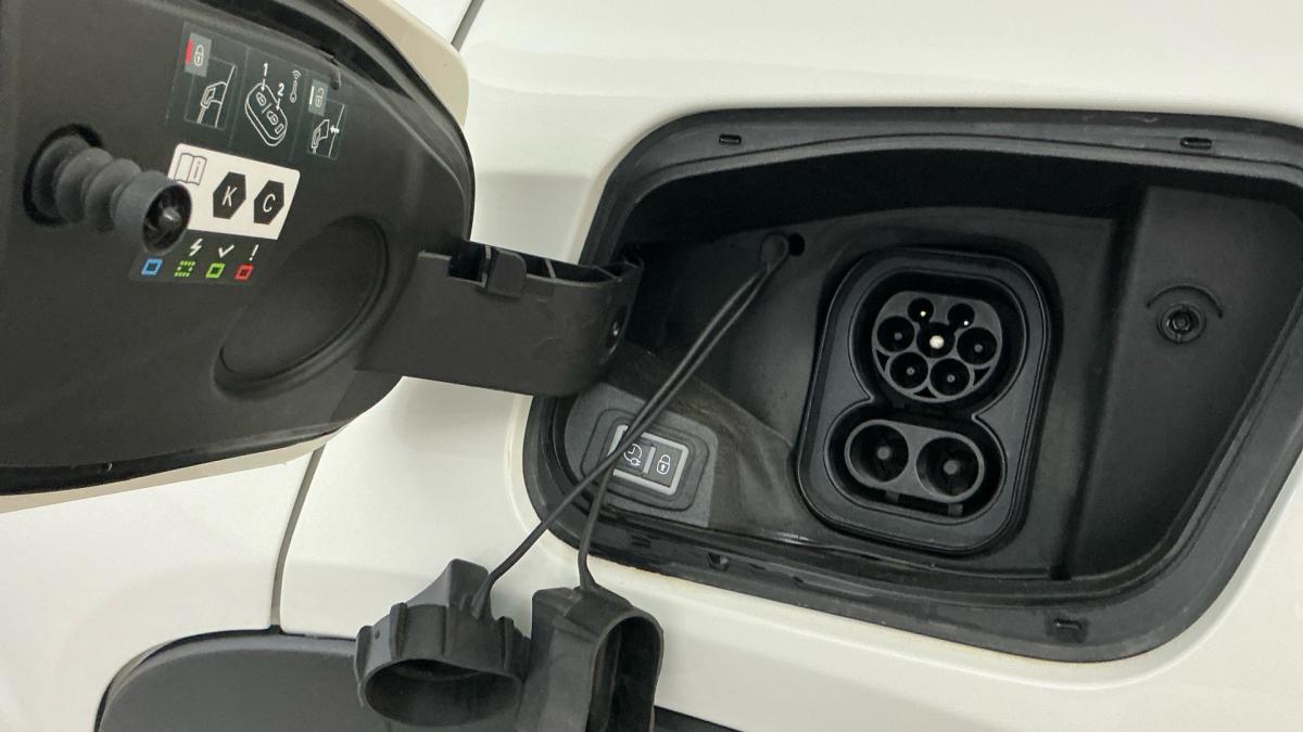 jeep-avenger-2023-eletrico-0cc