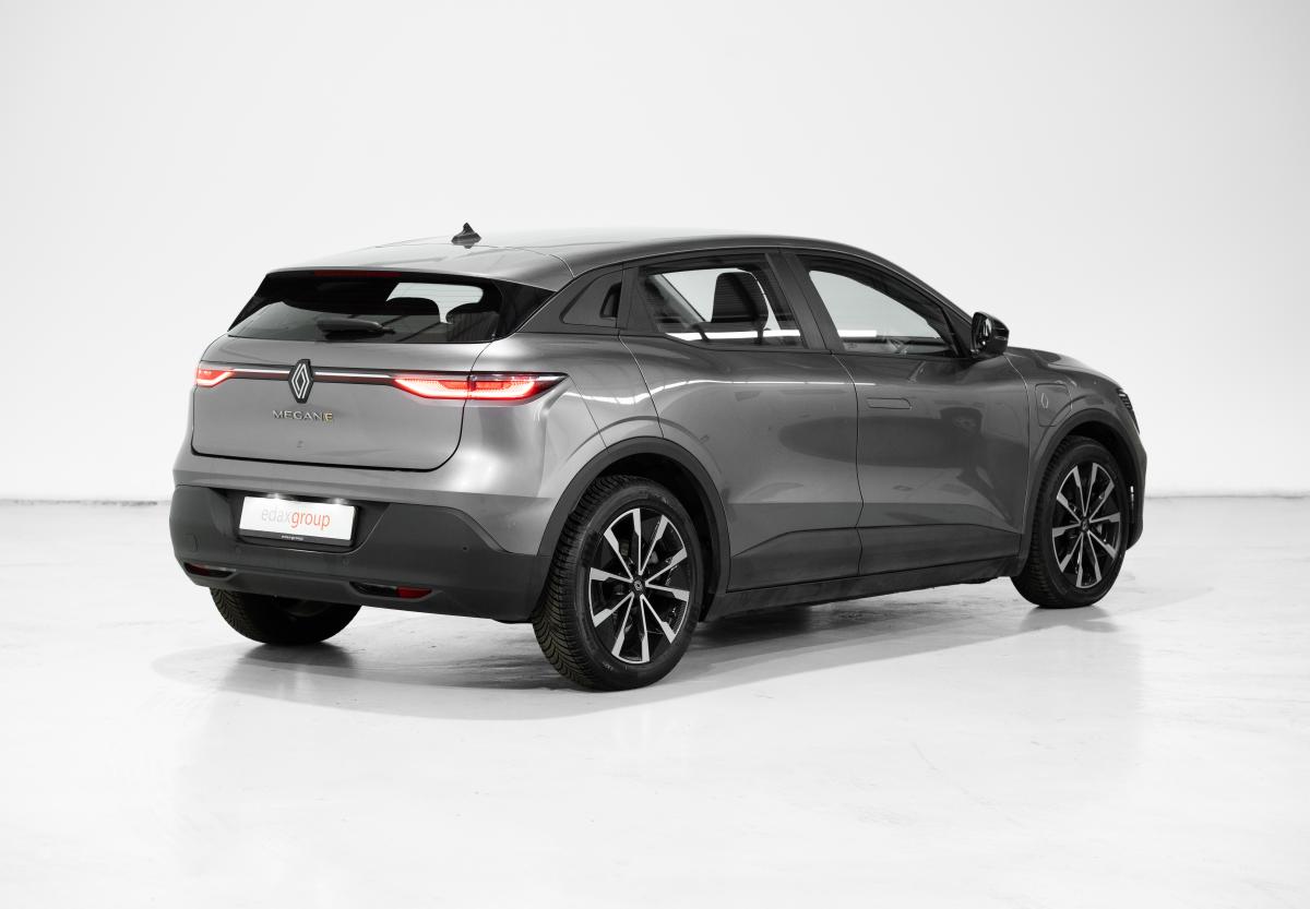 renault-megane-e-tech-2023-eletrico-0cc