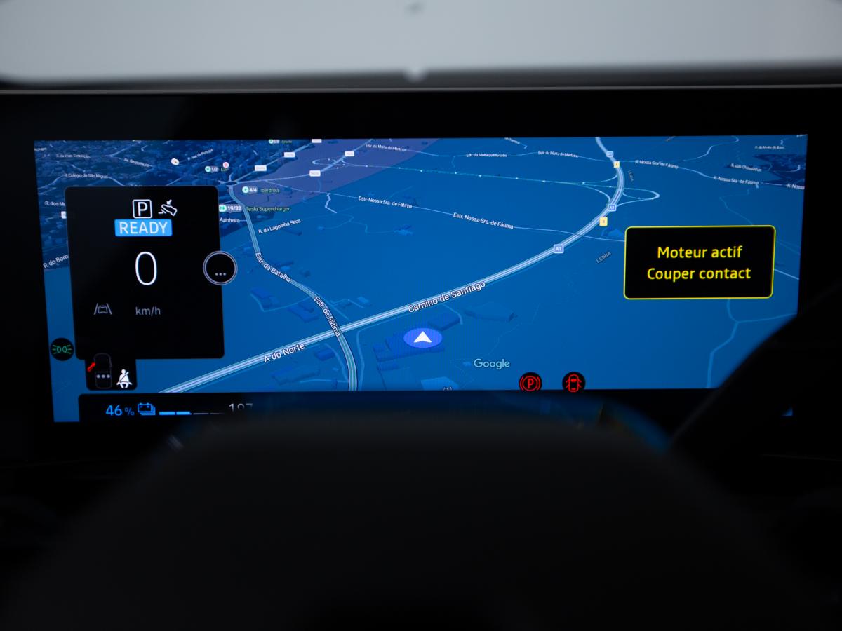 renault-megane-e-tech-2023-eletrico-0cc
