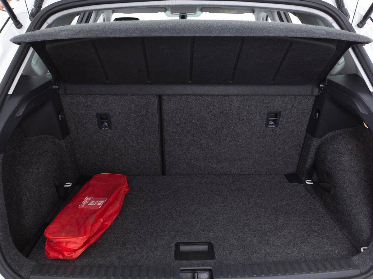 seat-arona-2019-diesel-1598cc
