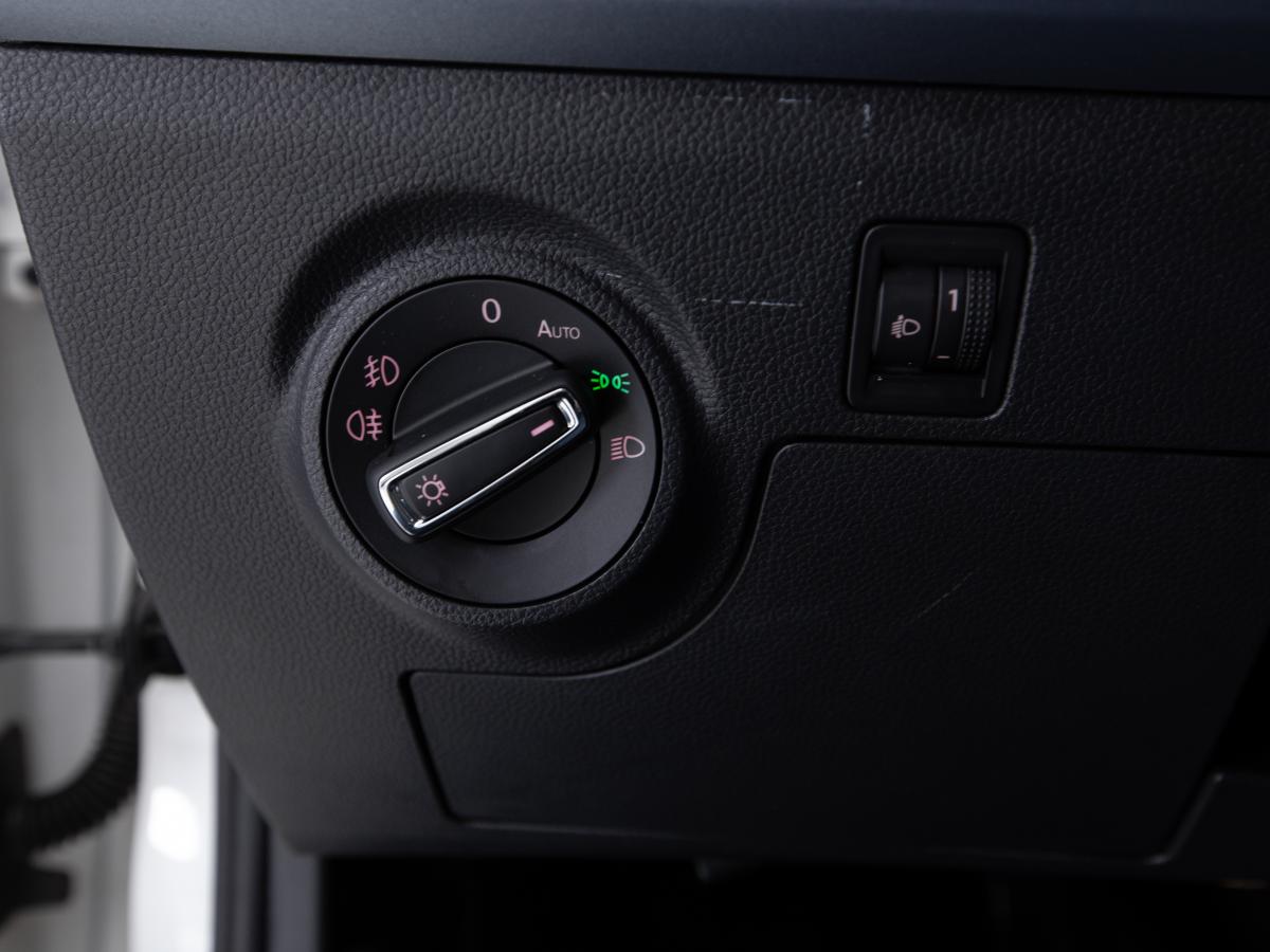 seat-arona-2019-diesel-1598cc