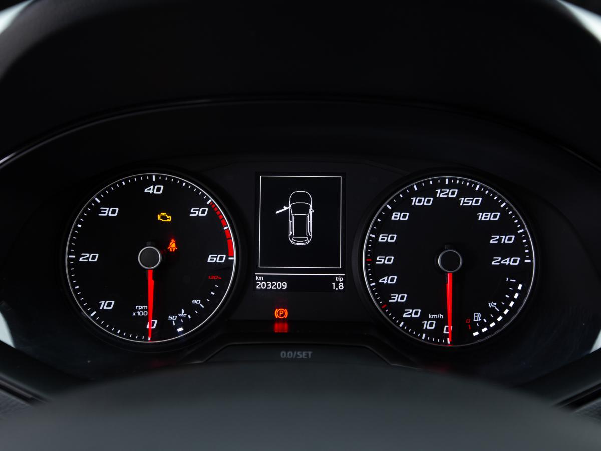 seat-arona-2019-diesel-1598cc