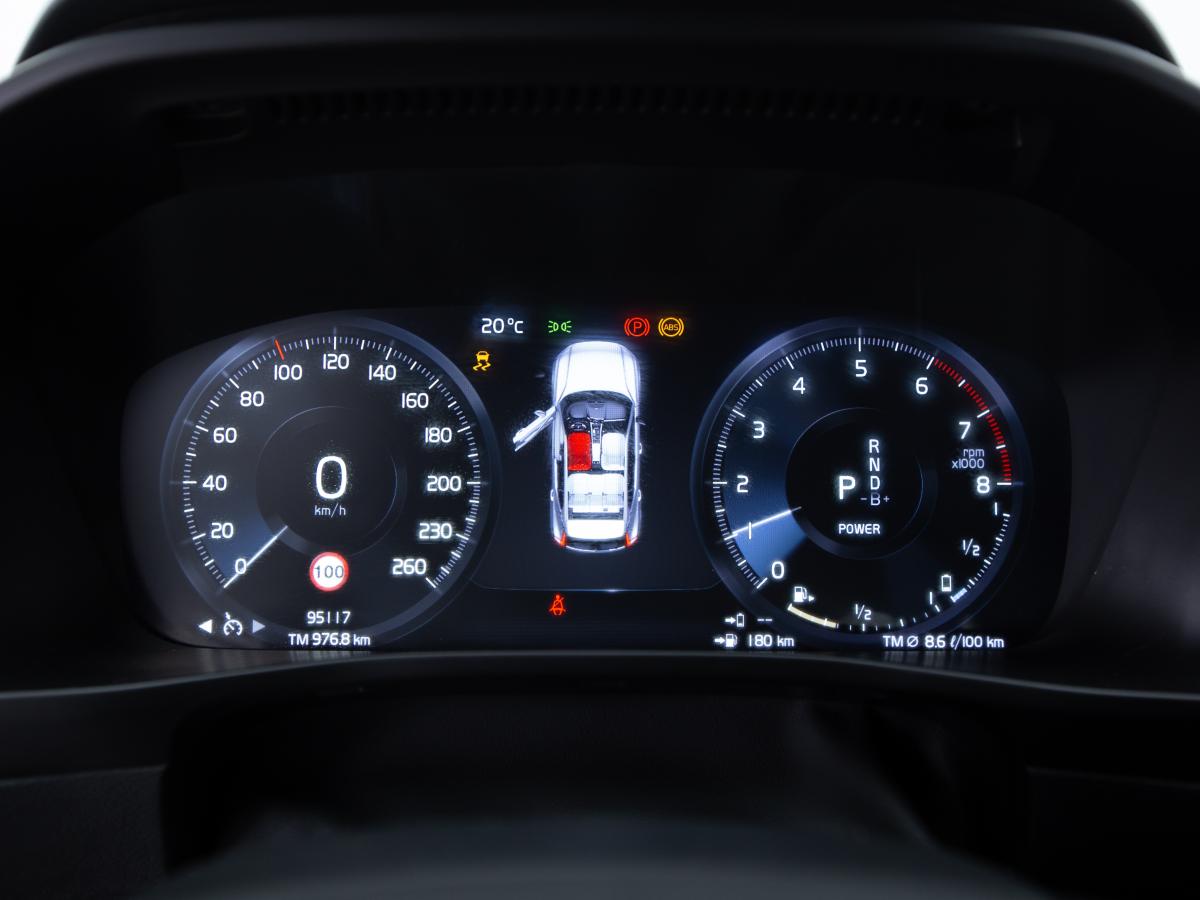 volvo-xc40-2022-hibrido-a-gasolina-1477cc