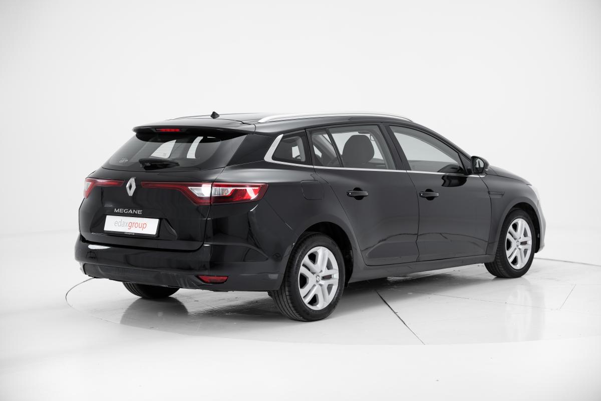 renault-megane-sport-tourer-2017-diesel-1461cc