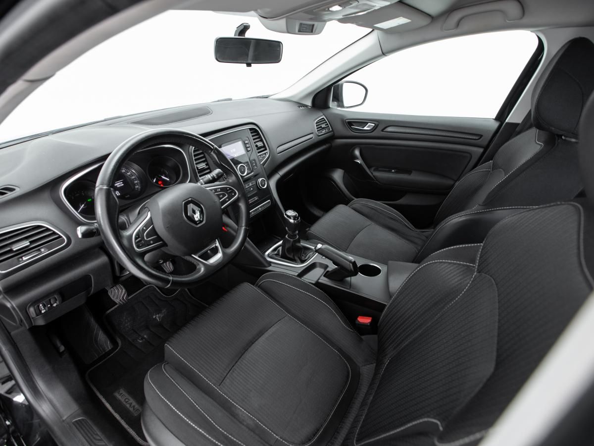 renault-megane-sport-tourer-2017-diesel-1461cc