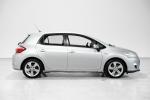 toyota-auris-2011-hibrido-a-gasolina-1798cc