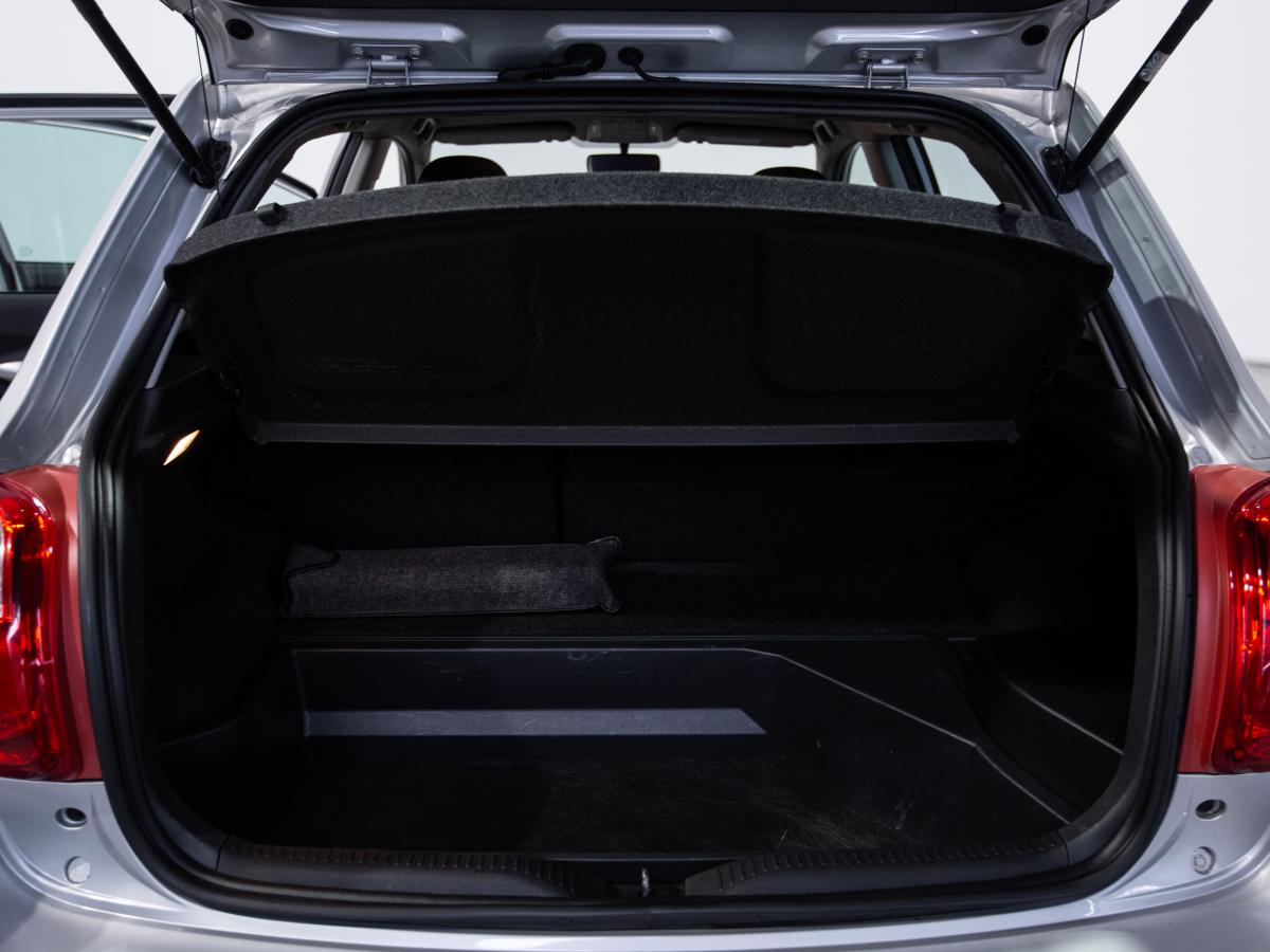 toyota-auris-2011-hibrido-a-gasolina-1798cc