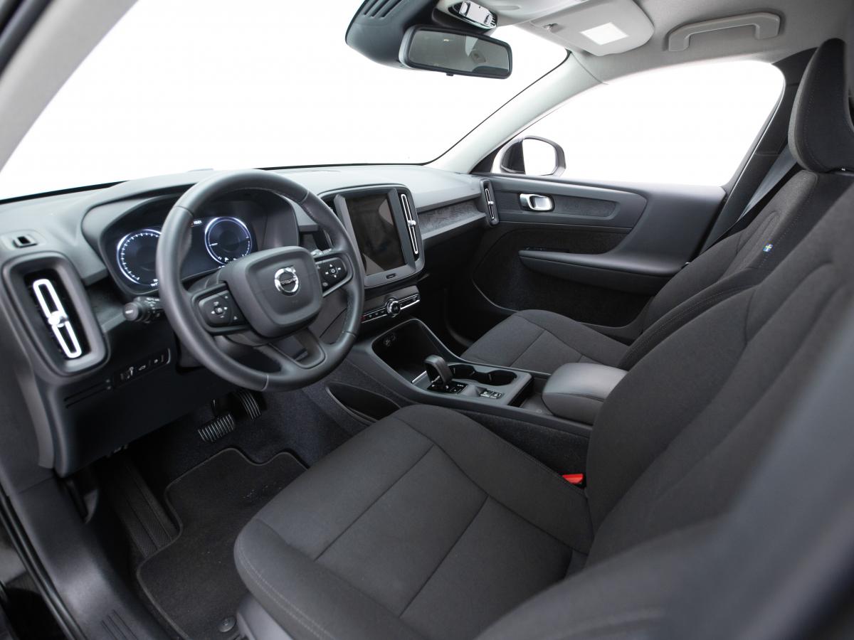 volvo-xc40-2023-hibrido-a-gasolina-1477cc