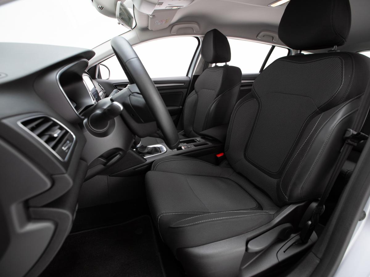 renault-megane-sport-tourer-2024-diesel-1461cc