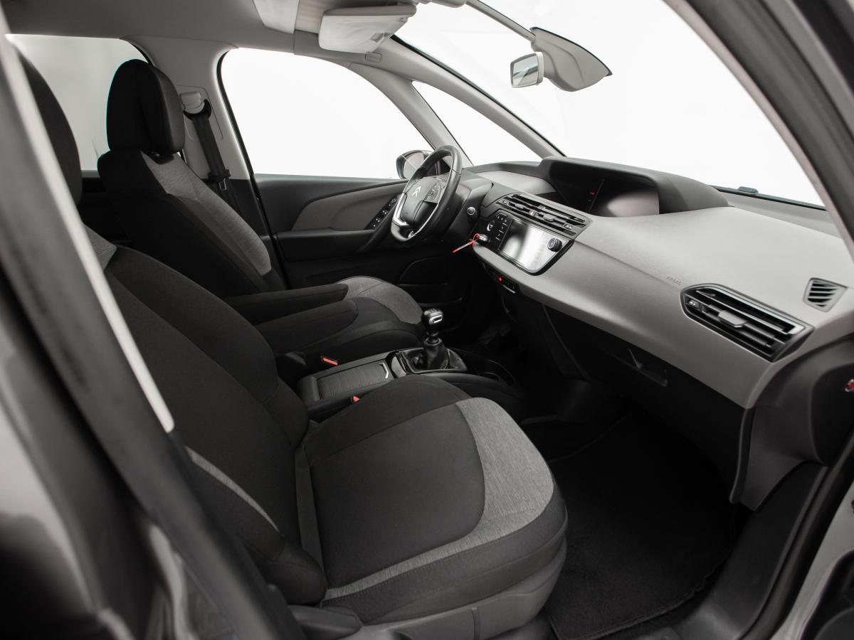 citroen-spacetourer-2021-diesel-1499cc