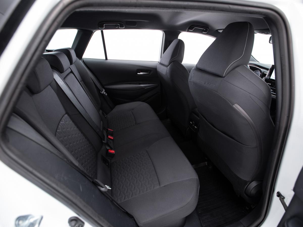 toyota-corolla-sw-2022-hibrido-a-gasolina-1798cc