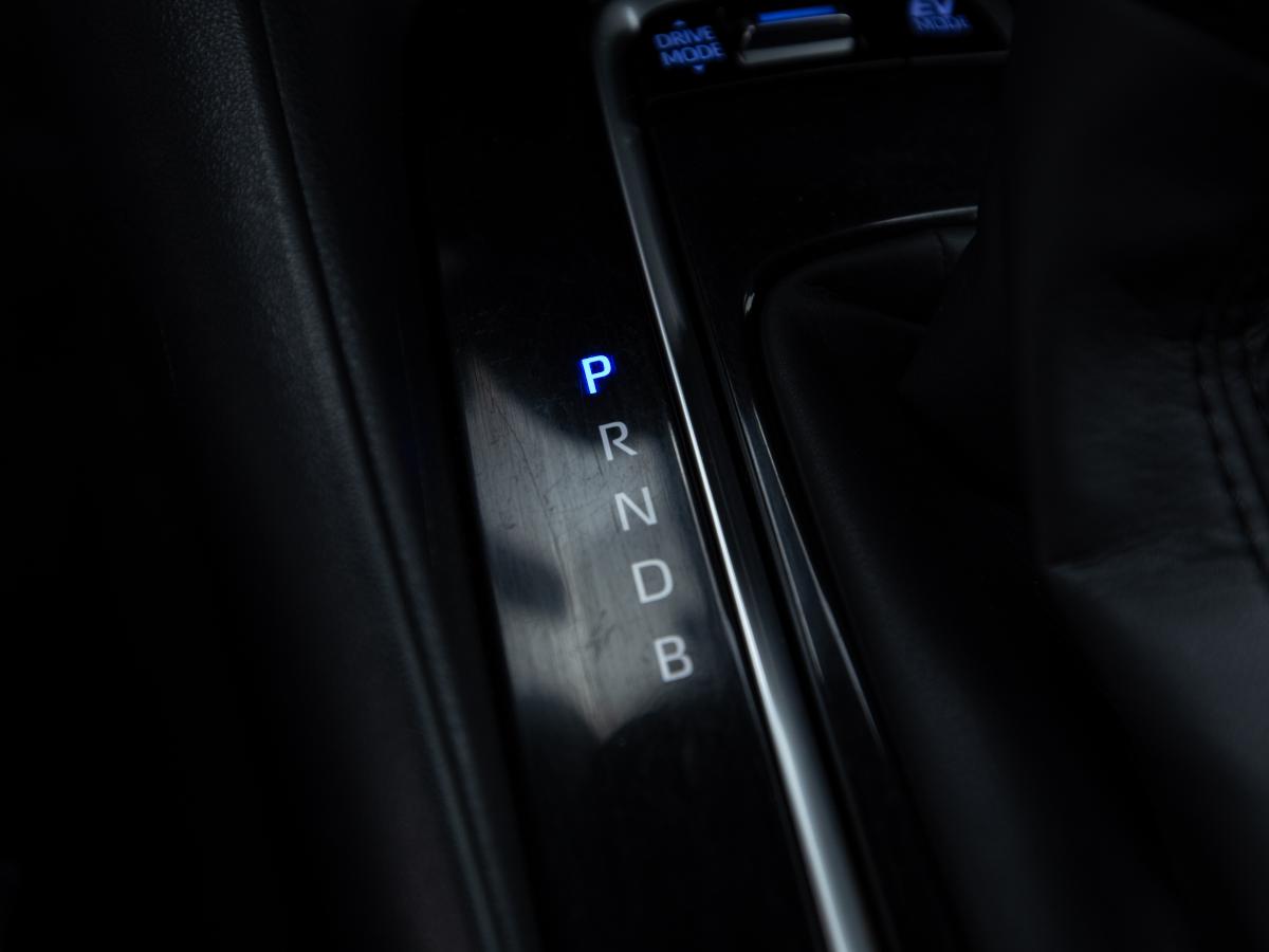 toyota-corolla-sw-2022-hibrido-a-gasolina-1798cc