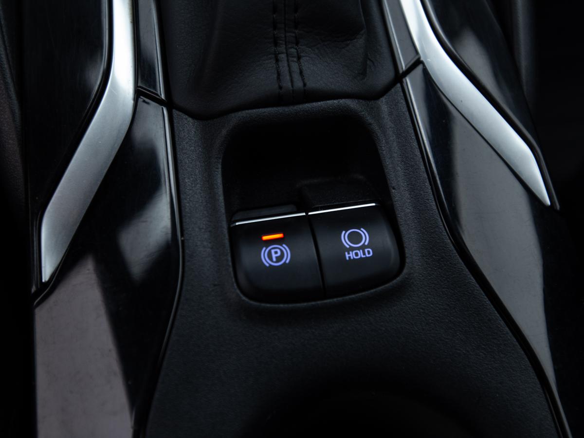 toyota-corolla-sw-2022-hibrido-a-gasolina-1798cc