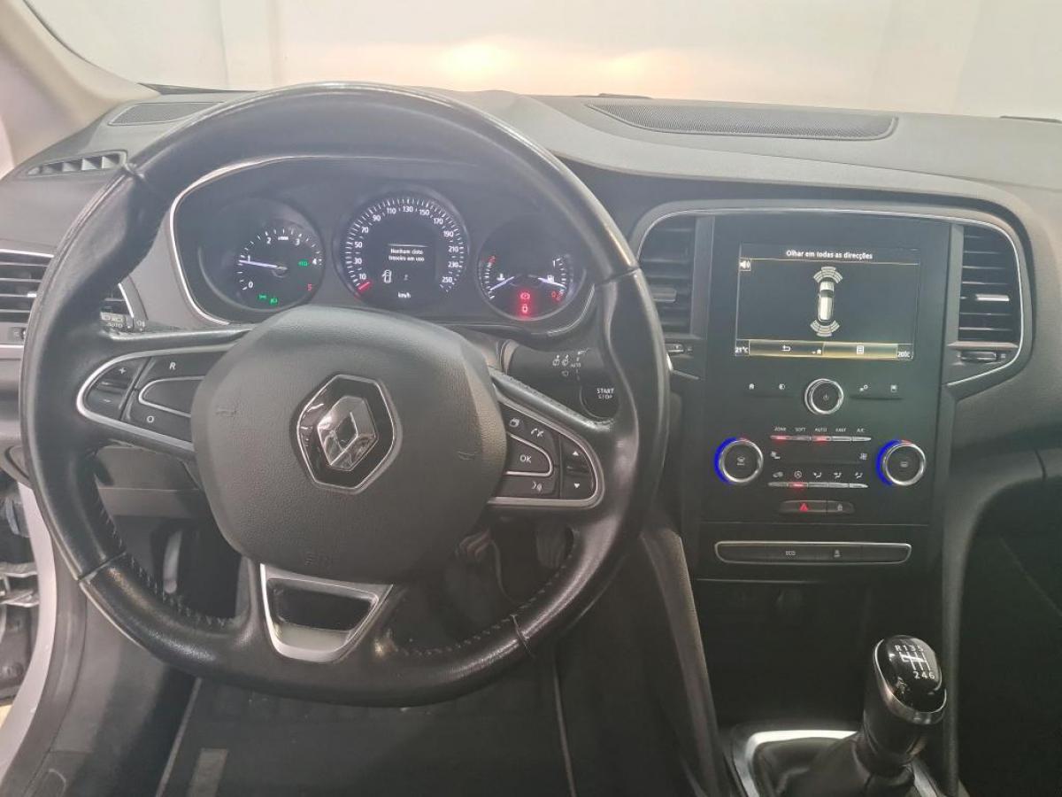 renault-megane-sport-tourer-2020-diesel-1461cc